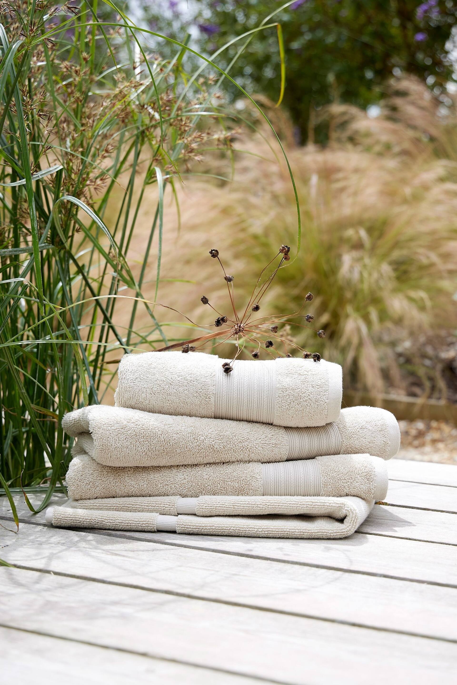 Christy Brown 550 GSM Turkish Cotton Towel - Image 2 of 4