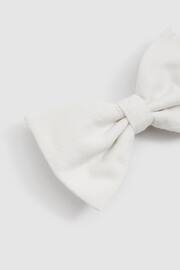Reiss Ecru Padua Silk Blend Textured Bow Tie - Image 4 of 4
