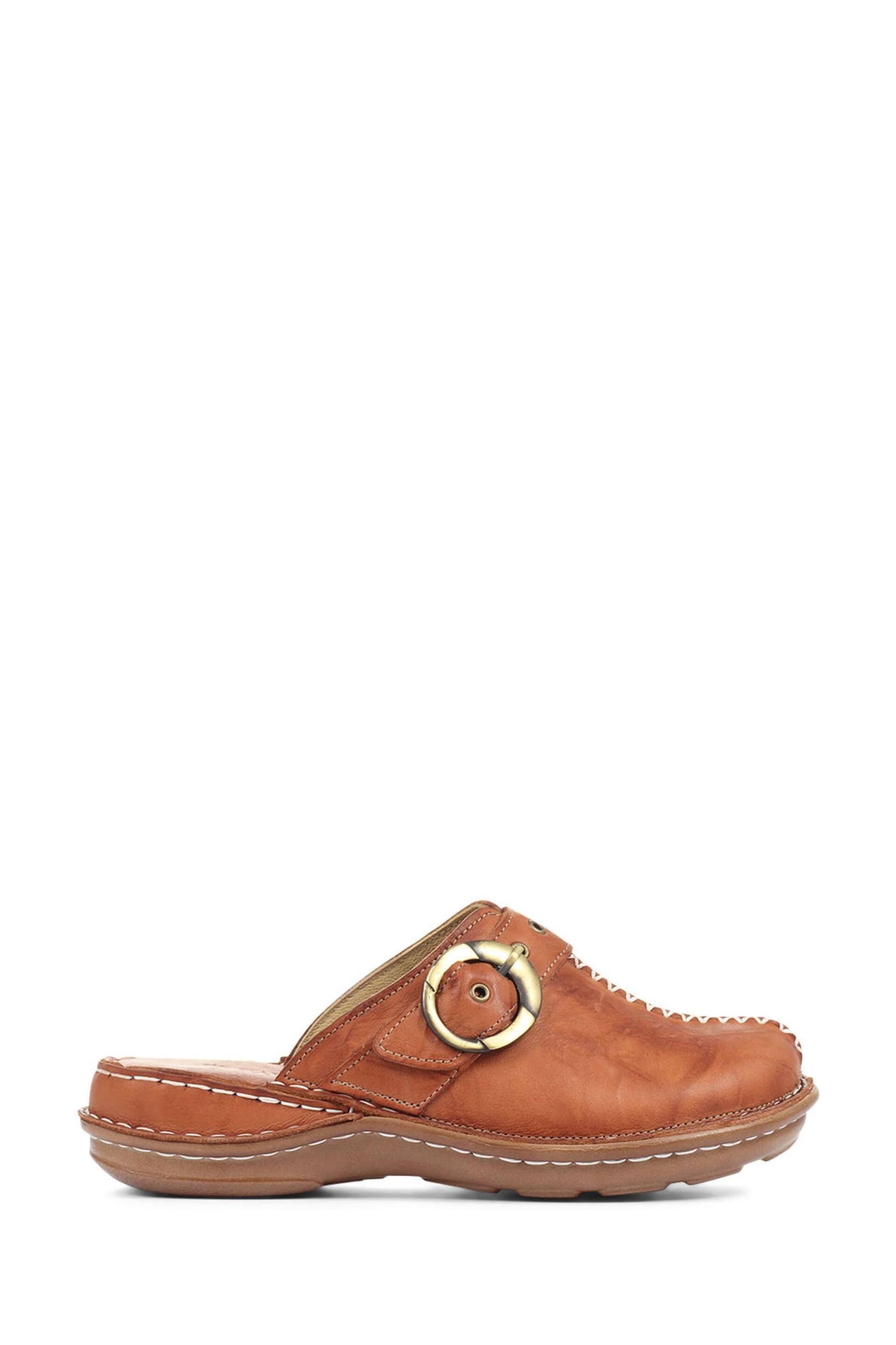 Pavers Tan Ladies Lightweight Leather Clogs - Image 1 of 5