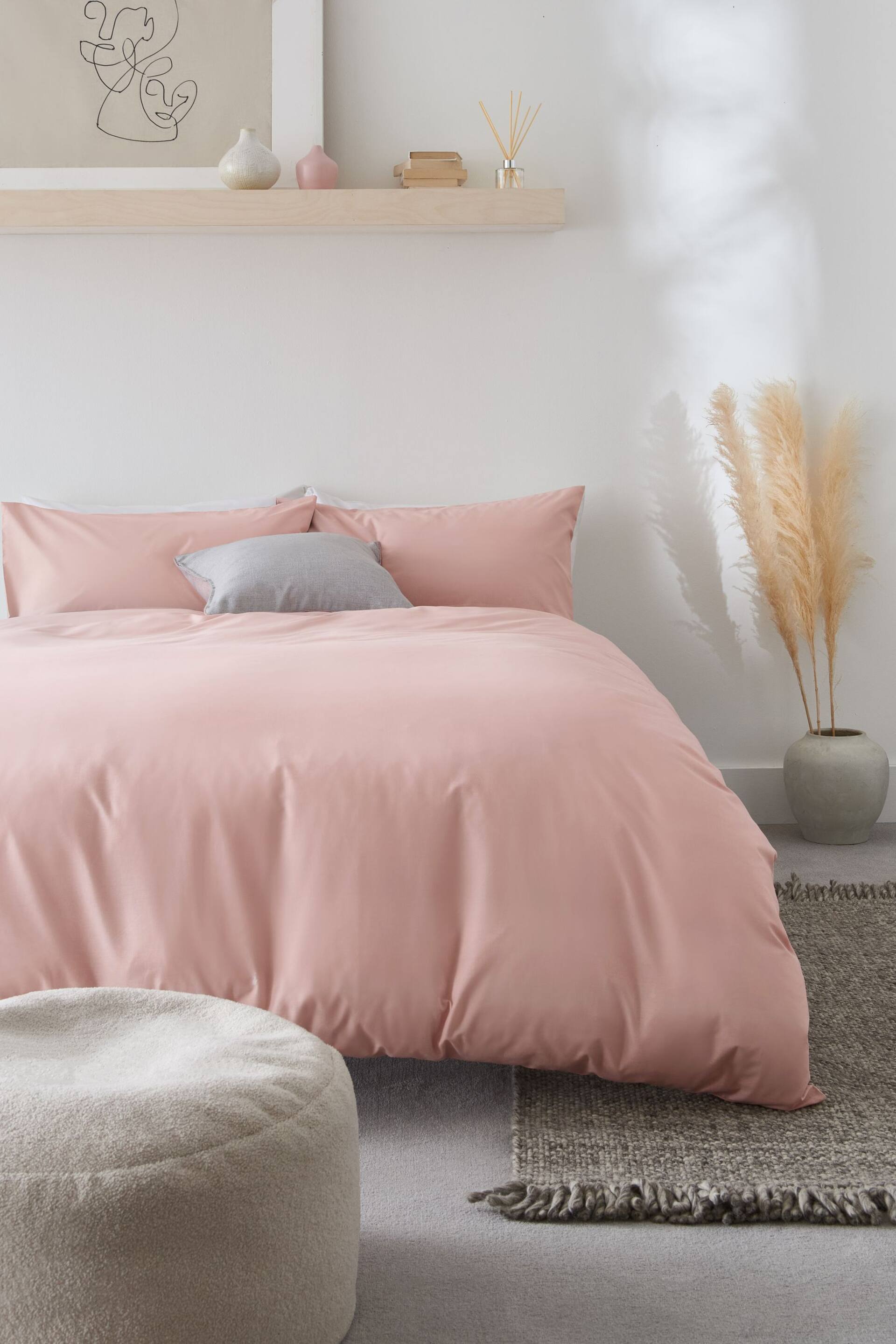 Pink Easy Care Polycotton Plain Duvet Cover and Pillowcase Set - Image 2 of 6