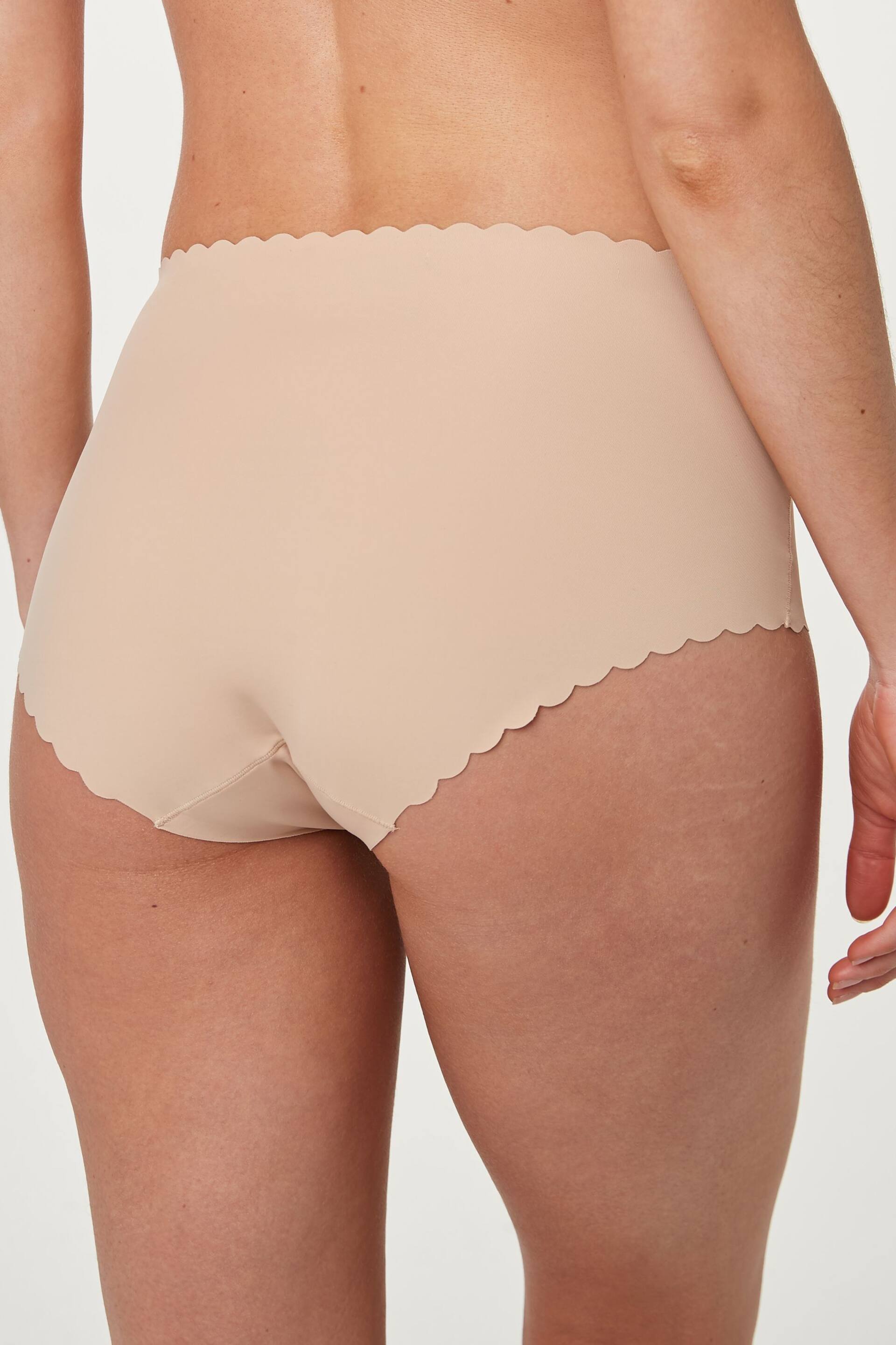 Nude Midi No VPL Scallop Edge Knickers - Image 2 of 4