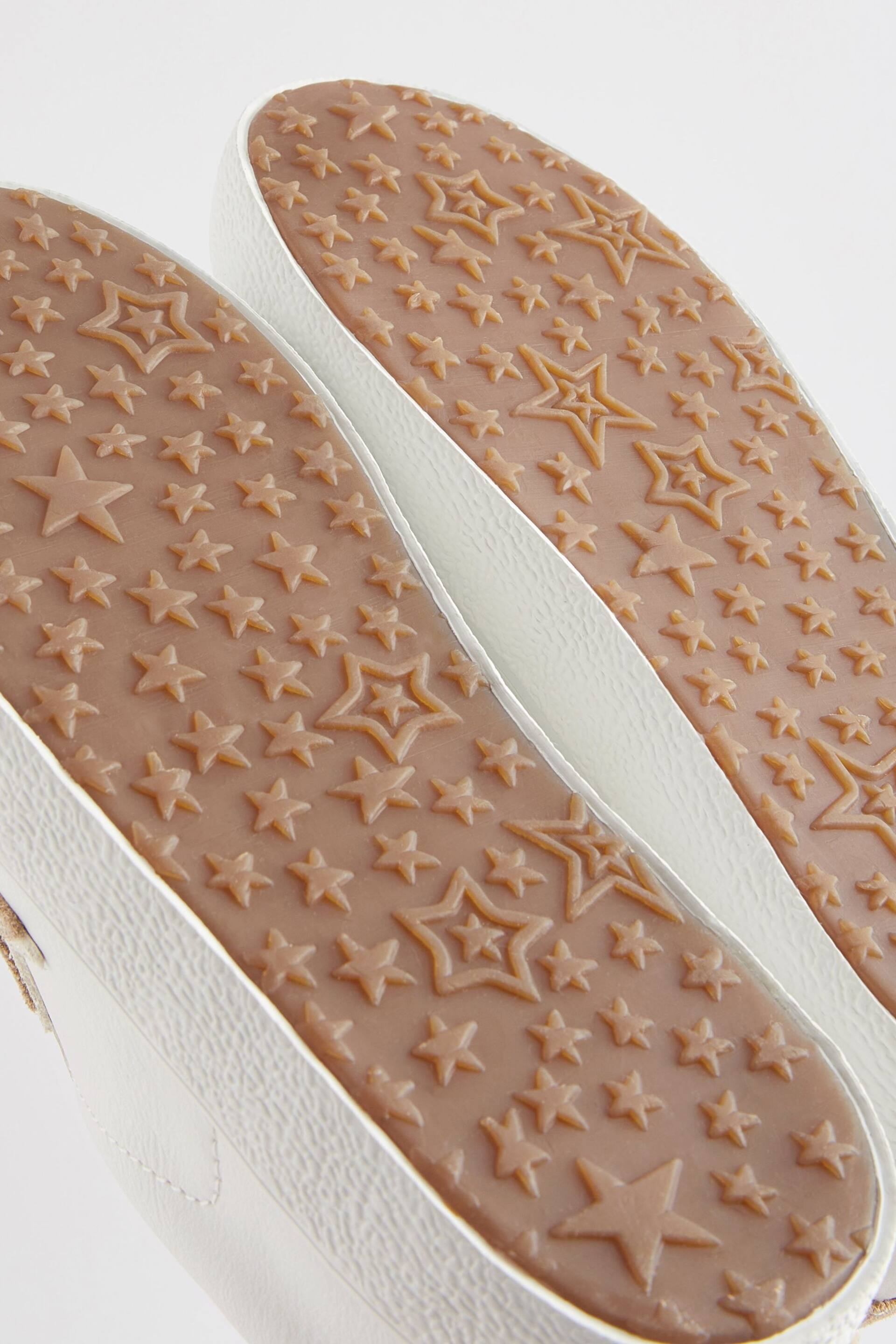 White Neutral Wide Fit (G) Star Lace-Up Trainers - Image 4 of 5