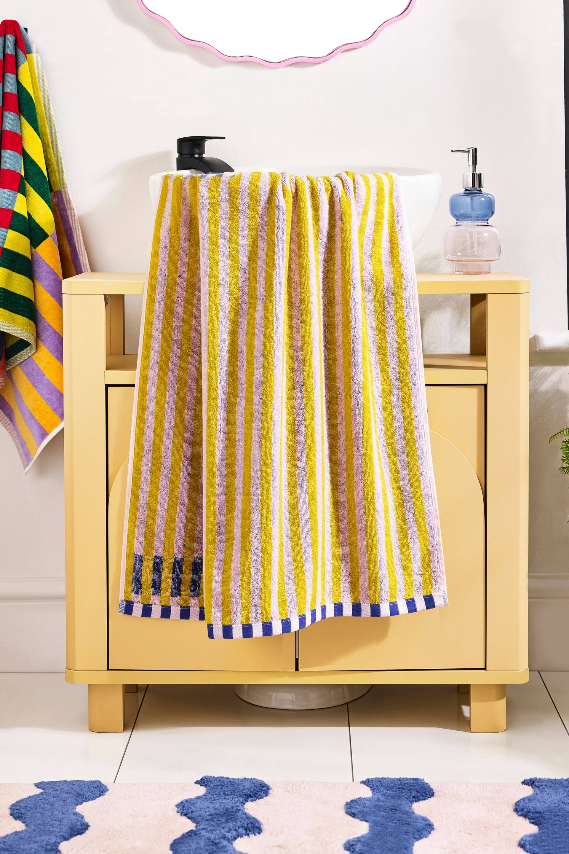 Blue/Yellow Reversible Stripe 100% Cotton Towel - Image 2 of 7