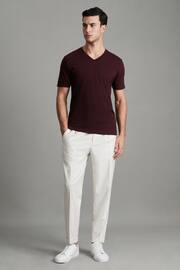 Reiss Bordeaux Dayton Cotton V-Neck T-Shirt - Image 3 of 6