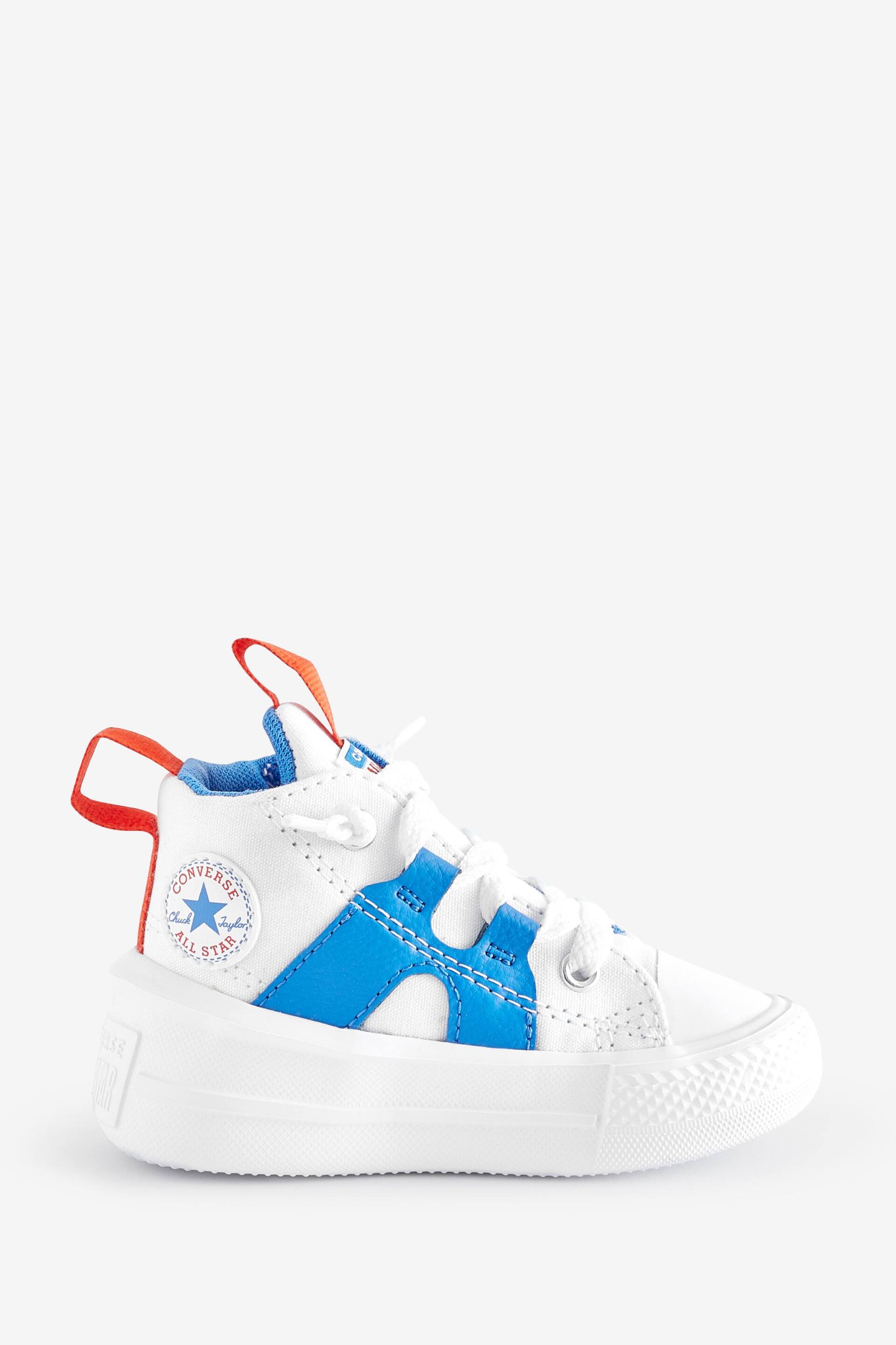Converse White Ultra Trainers - Image 1 of 9