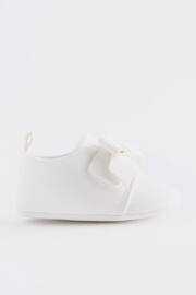 White Bow Baby Trainers (0-24mths) - Image 2 of 6