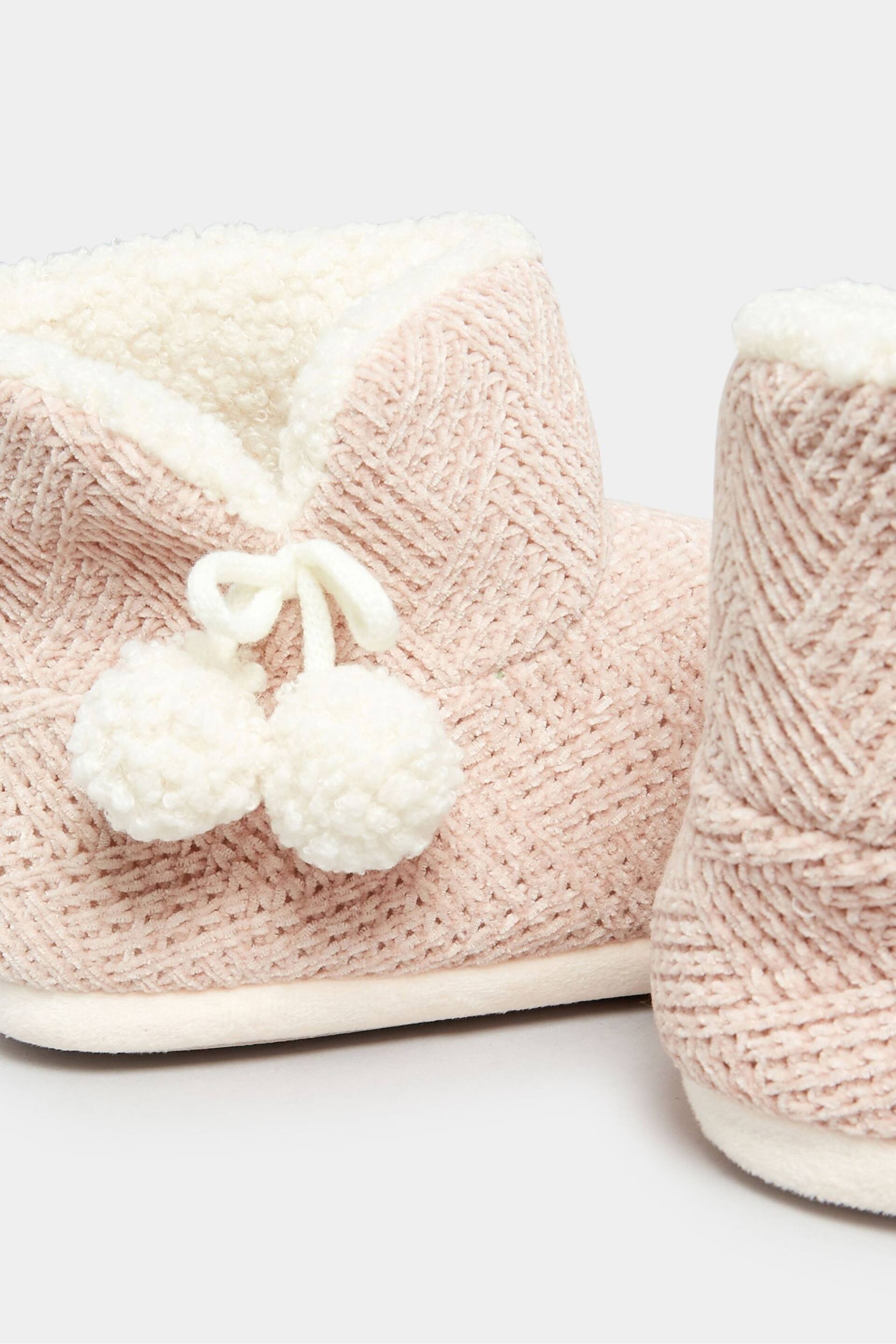 Yours Curve Pink Wide Fit Fluffy Chevron Boots Slippers - Image 4 of 5