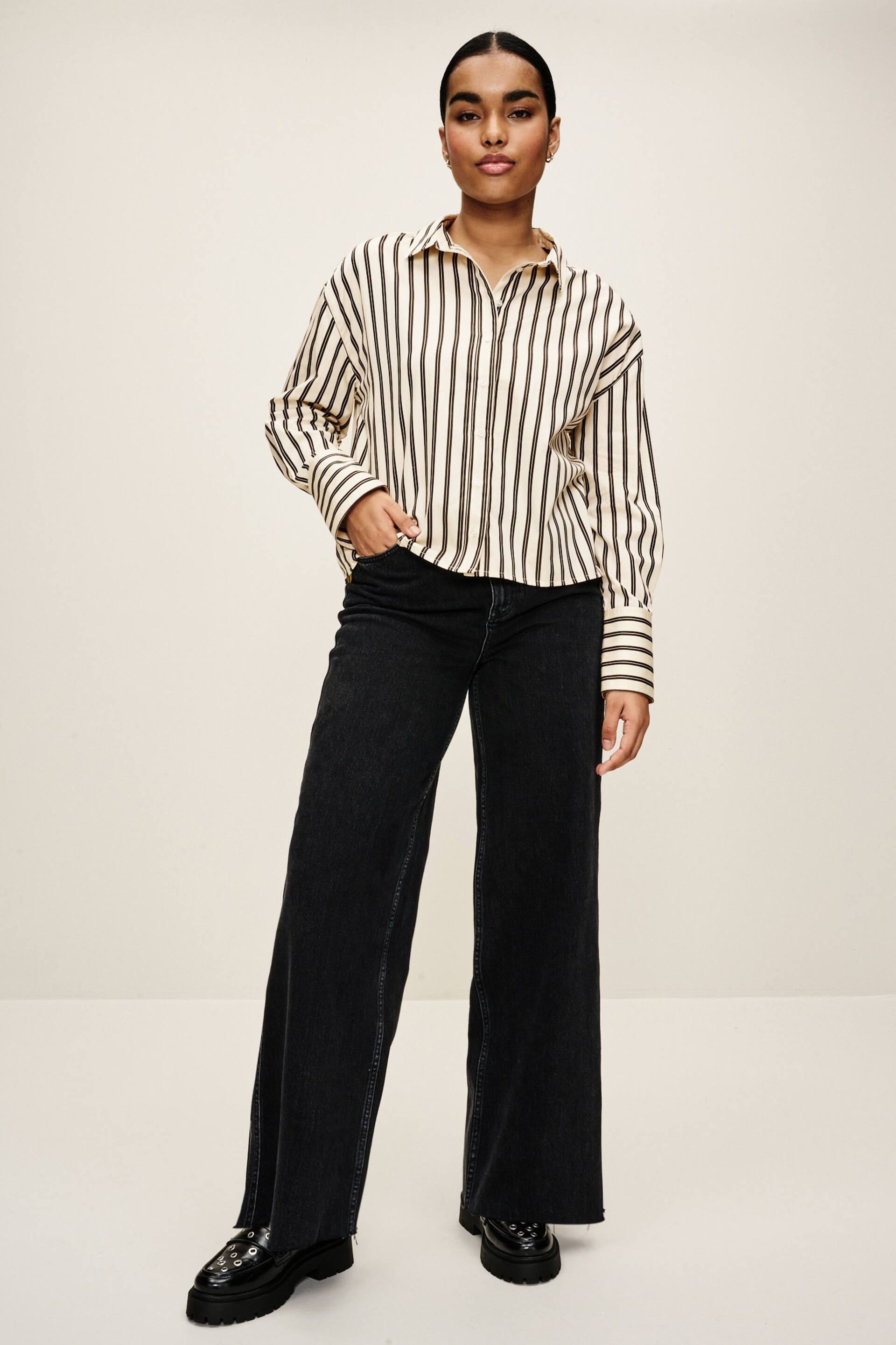 Monochrome Stripe Long Sleeve Cotton Cropped Shirt - Image 2 of 7