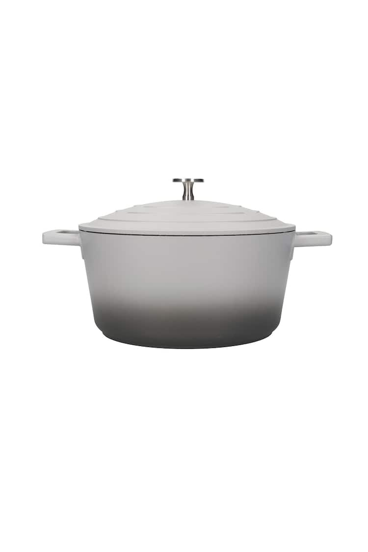 Masterclass Grey 5L Casserole Dish - Image 2 of 2