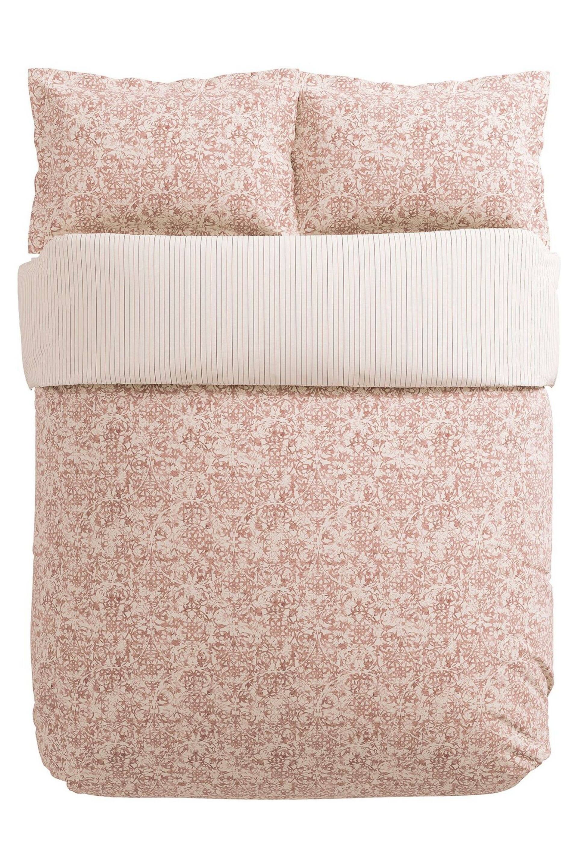 Bedeck of Belfast Coral Celina Duvet Cover and Pillowcase Set - Image 4 of 4