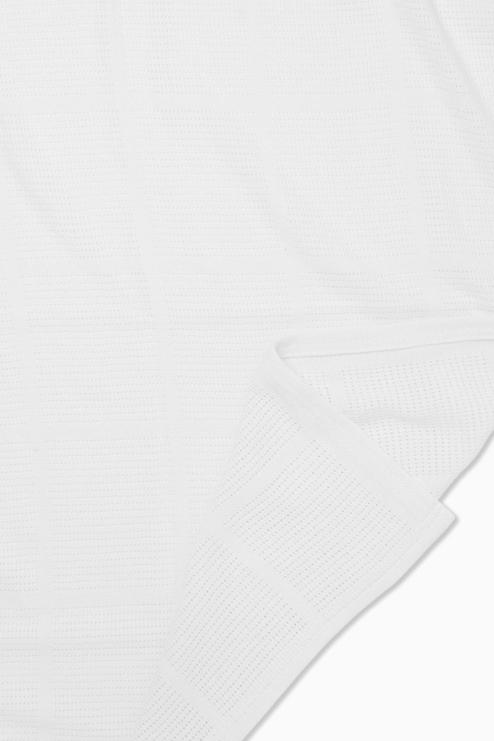 MORI White Soft Cotton & Bamboo Cellular Baby Blanket - Image 3 of 4