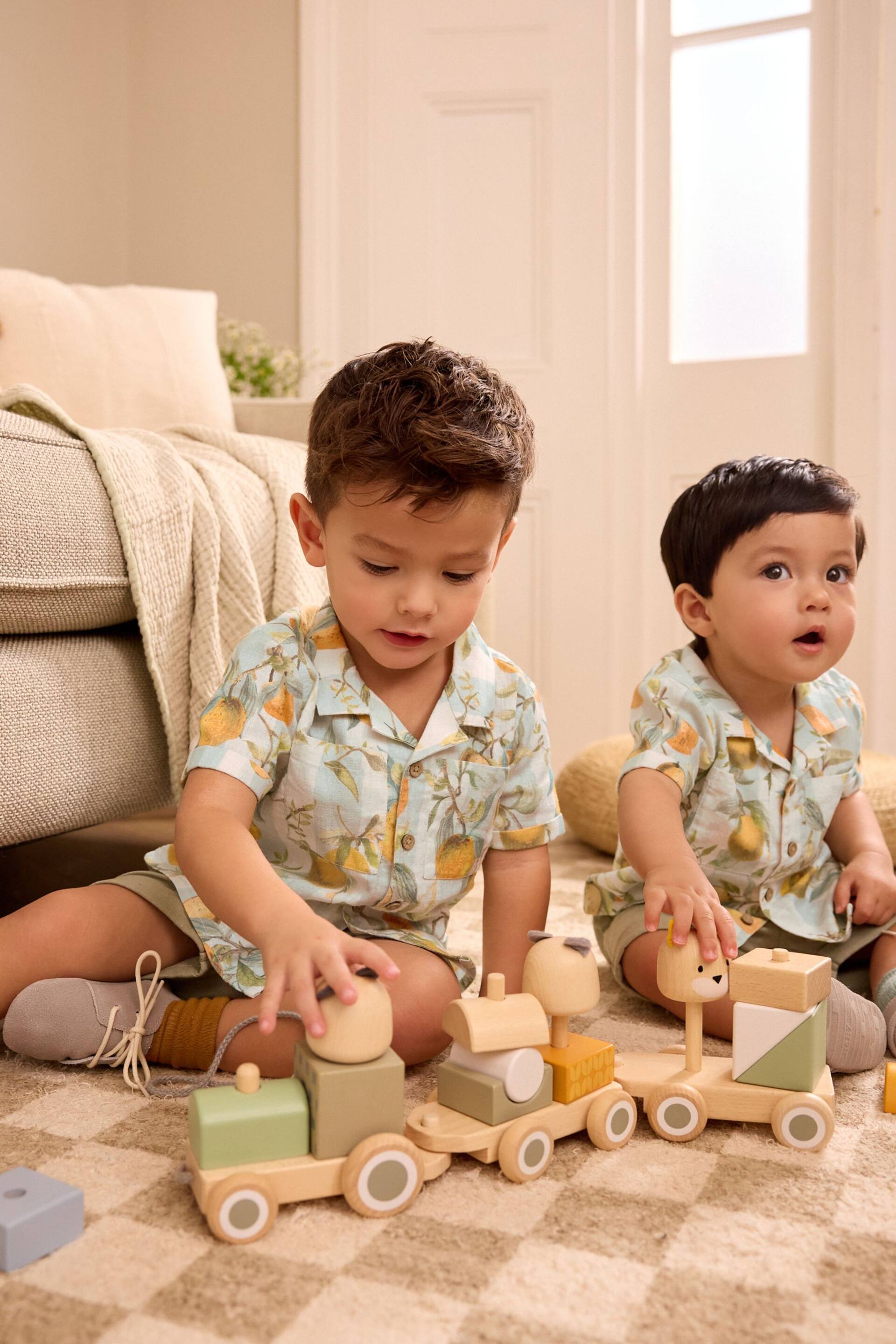 Orange Print Baby Shirt And Short Set (0mths-3yrs) - Image 9 of 12