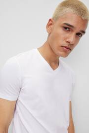 HUGO White V-Neck T-Shirts 2 Pack - Image 5 of 5