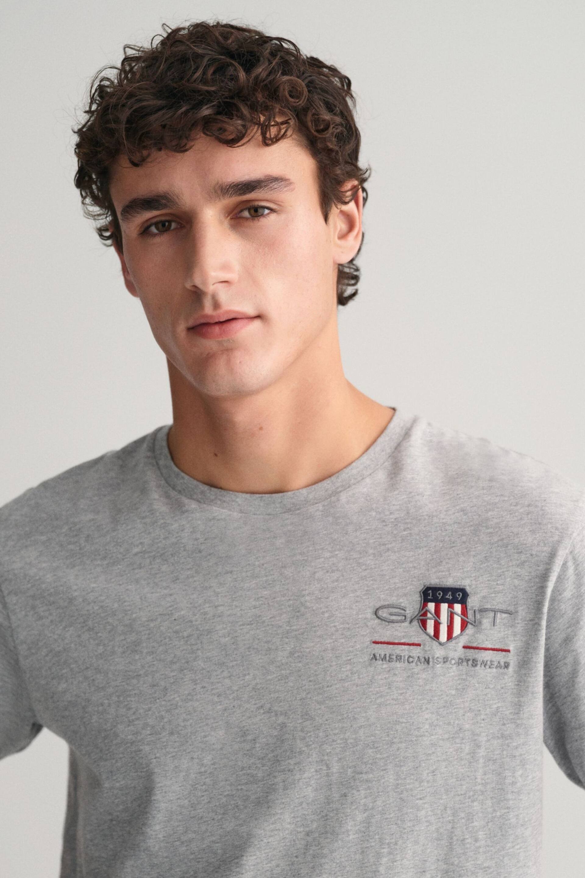 GANT Embroidered Archive Shield T-Shirt - Image 3 of 5