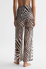 Reiss Black/White Farley Zebra Print Split Hem Beach Trousers - Image 4 of 4