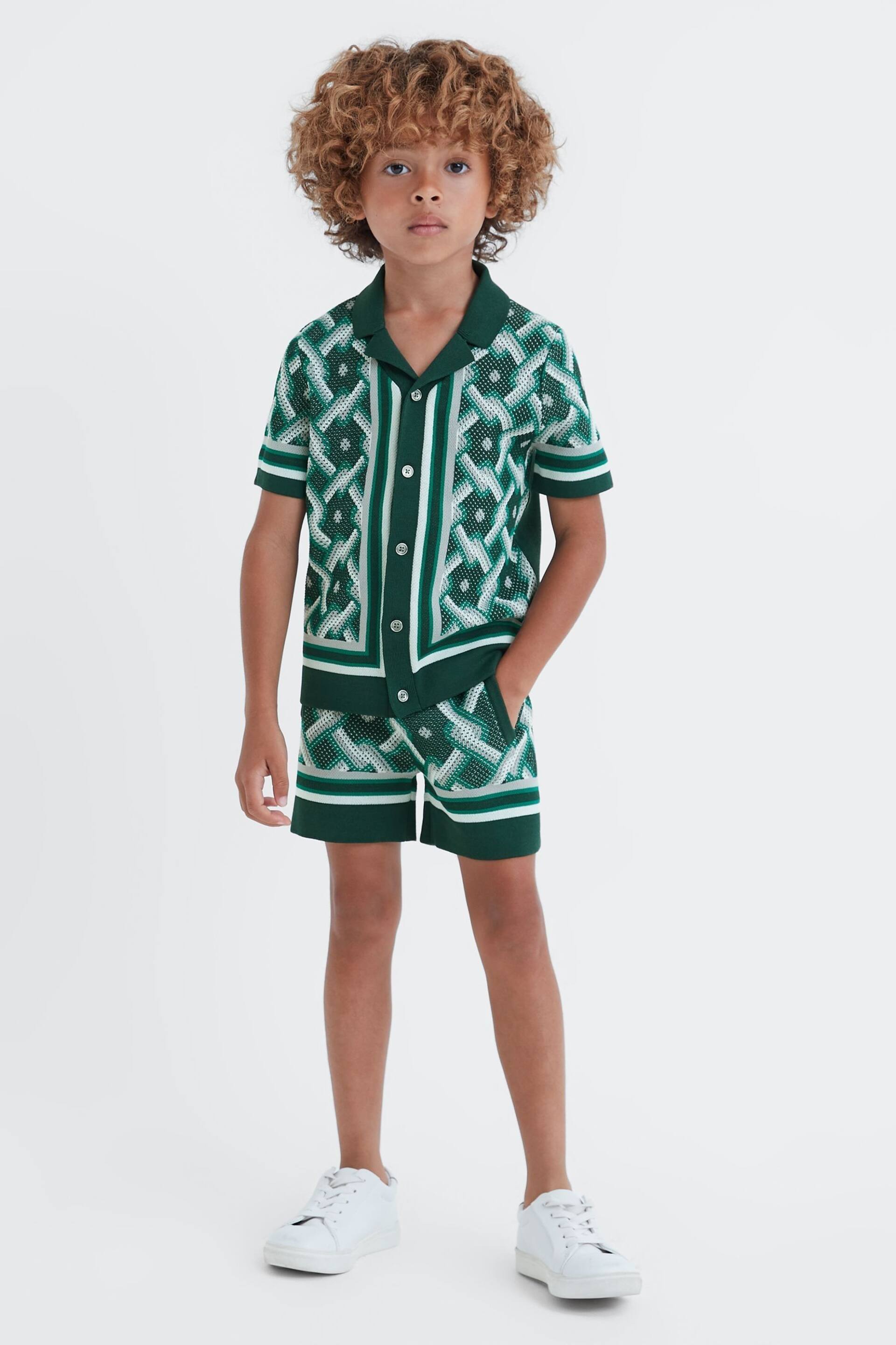 Reiss Green Multi Hyde Junior Knitted Cuban Collar Button-Through Shirt - Image 3 of 6