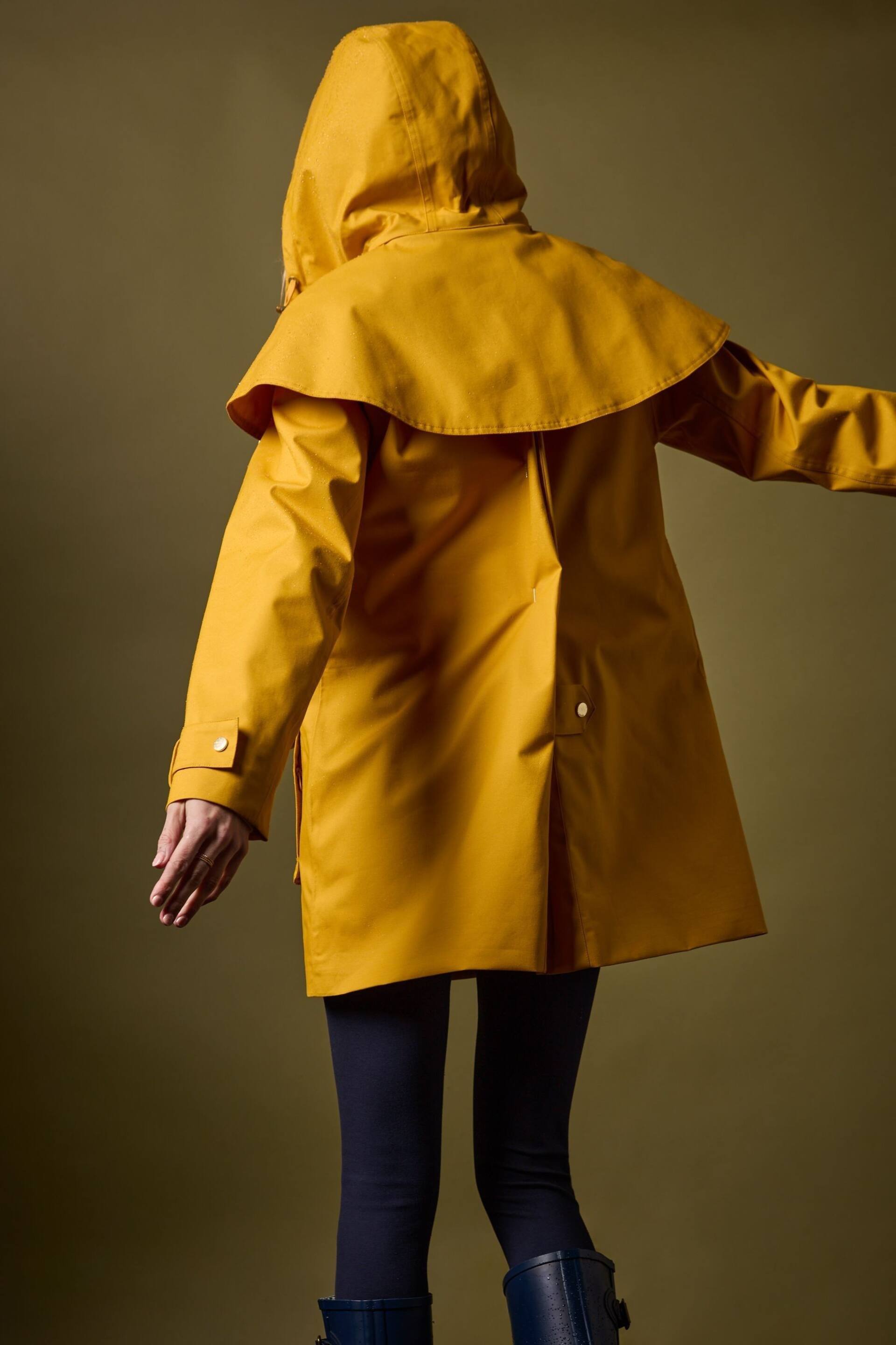 Joules Edinburgh Yellow Premium Waterproof Hooded Raincoat - Image 10 of 10