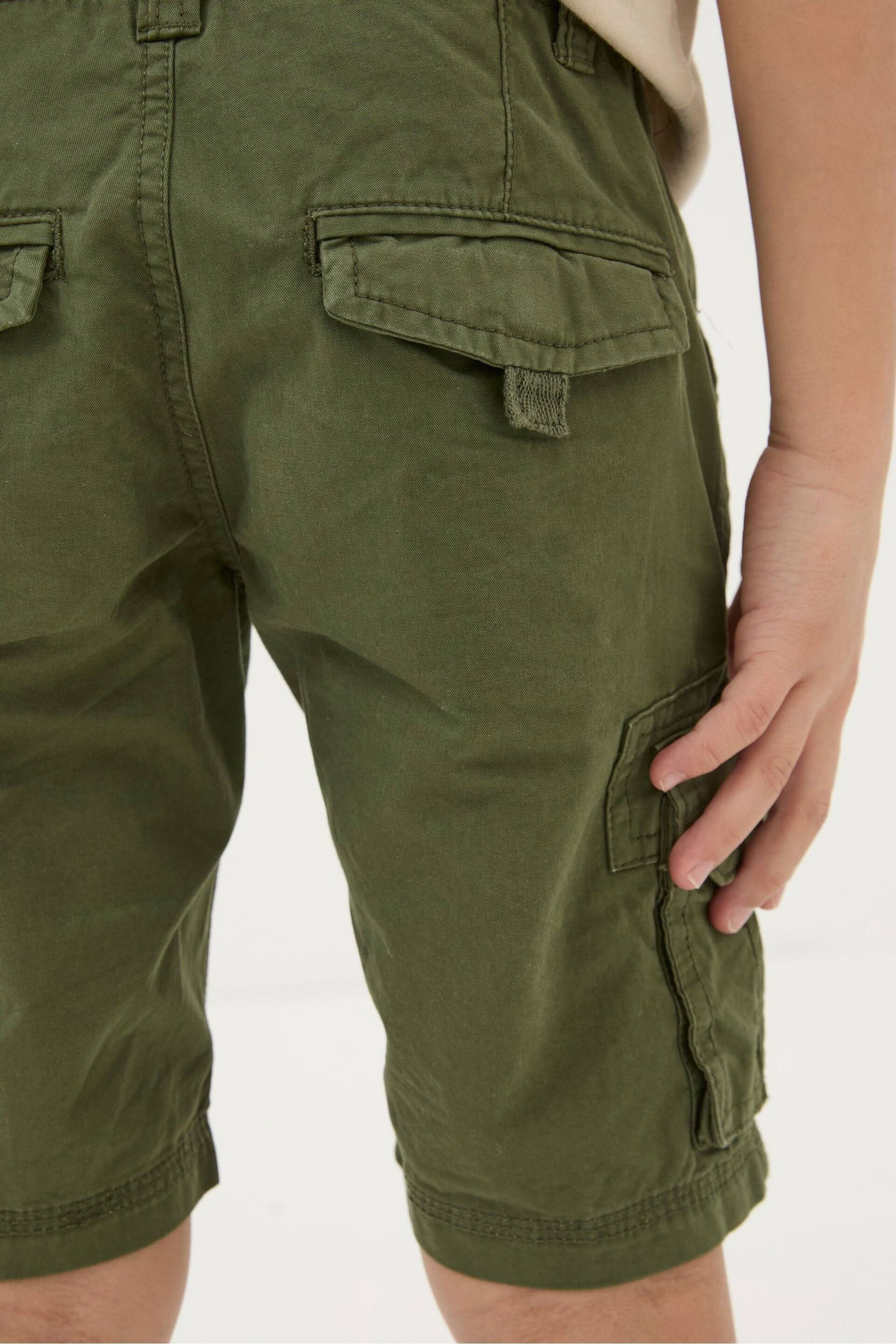 FatFace Green Lulworth Cargo Shorts - Image 4 of 5