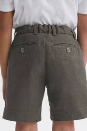 Reiss Khaki Wicket Senior Casual Chino Shorts - Image 5 of 6