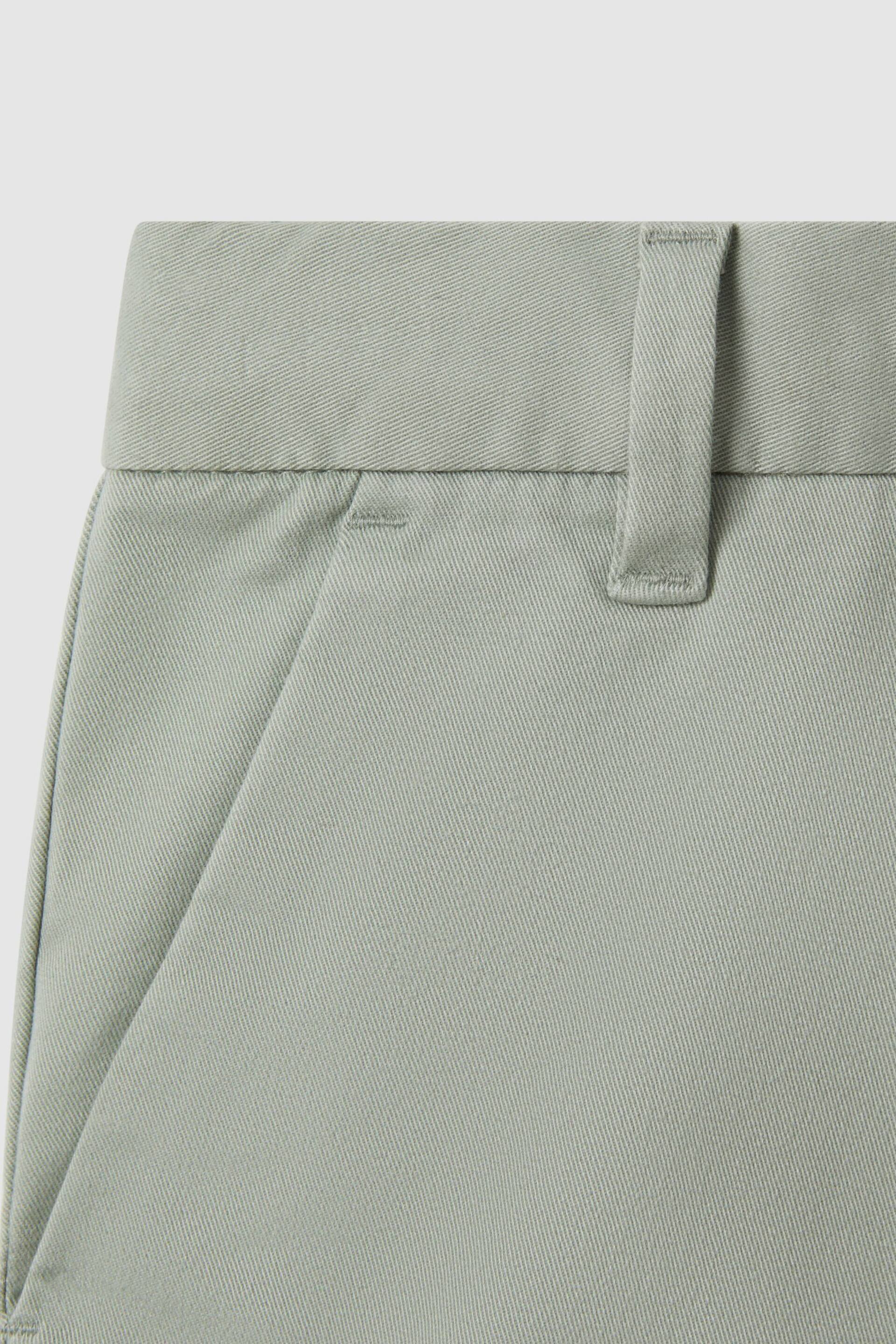 Reiss Pistachio Wicket Junior Casual Chino Shorts - Image 4 of 4