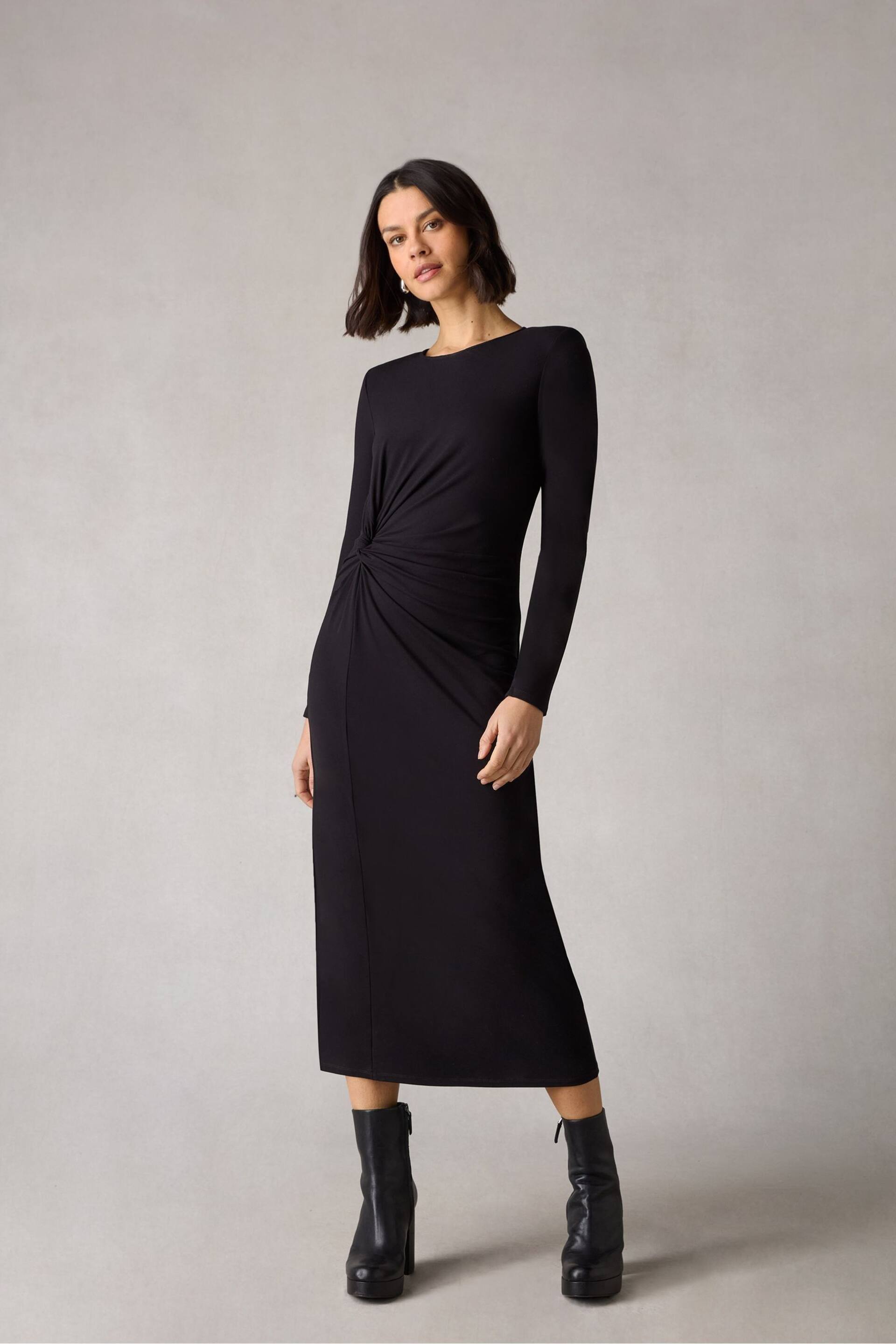 RO&Zo Petite Twist Detail Jersey Dress - Image 1 of 5