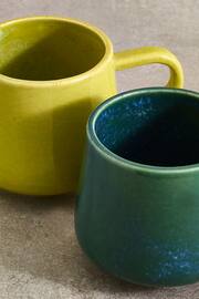 Set of 4 Green Reactive Glaze Medium Sized Mugs - Image 2 of 3