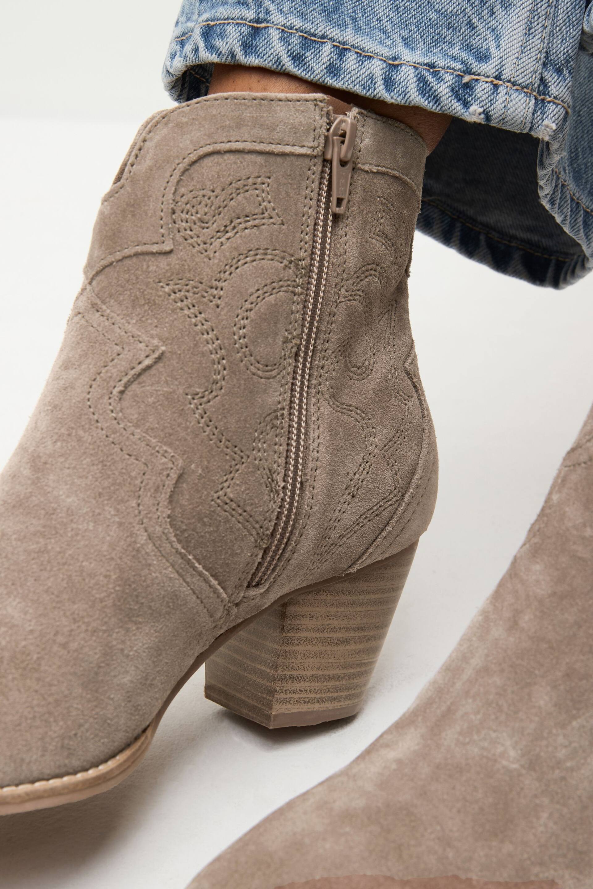 Mink Brown Regular/Wide Fit Forever Comfort® Stitched Detail Ankle Western/Cowboy Boots - Image 9 of 9