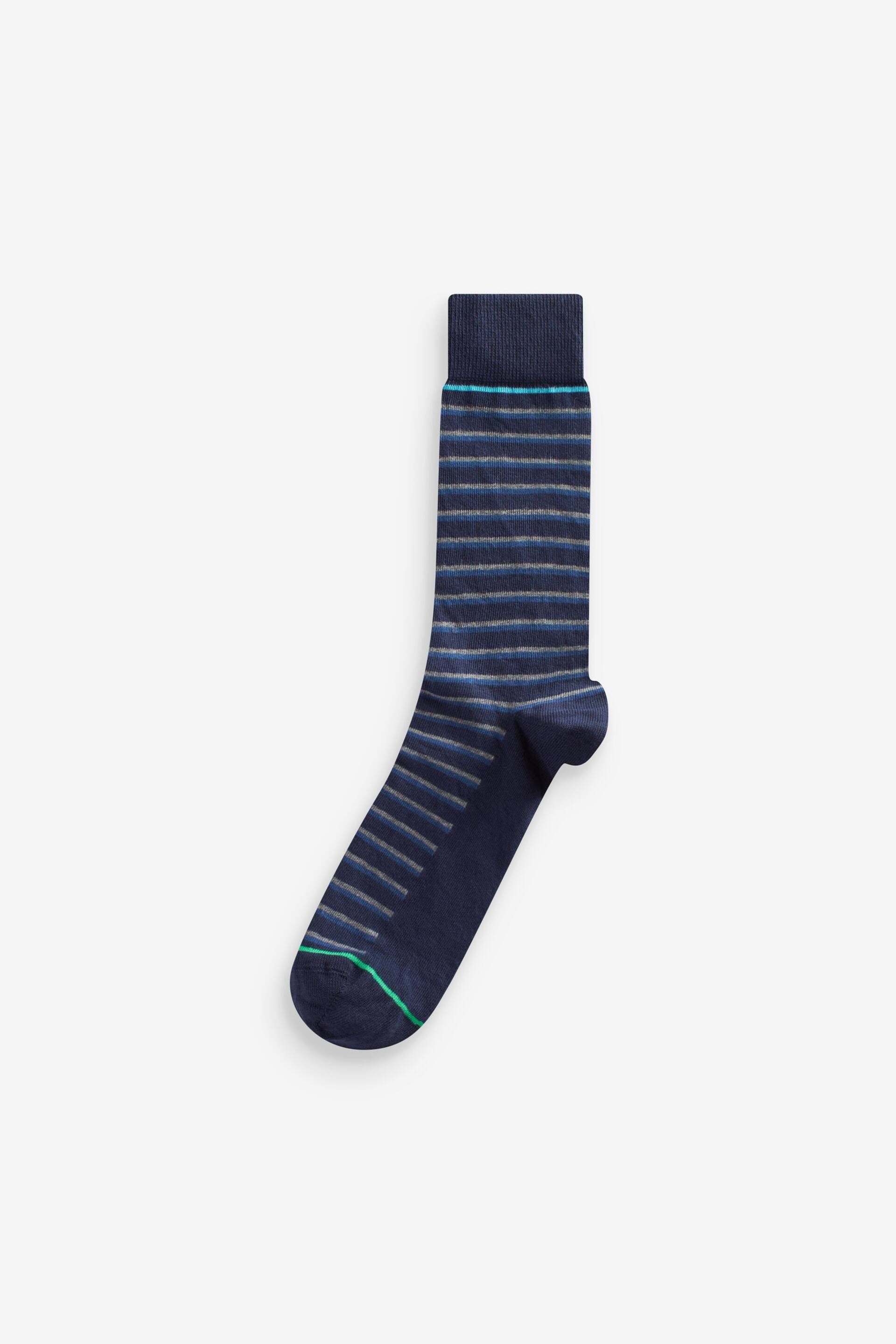 Navy Pattern Smart Socks 5 Pack - Image 6 of 7