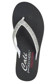 Skechers White Meditation Dancing Daisy Womens Sandals - Image 4 of 5