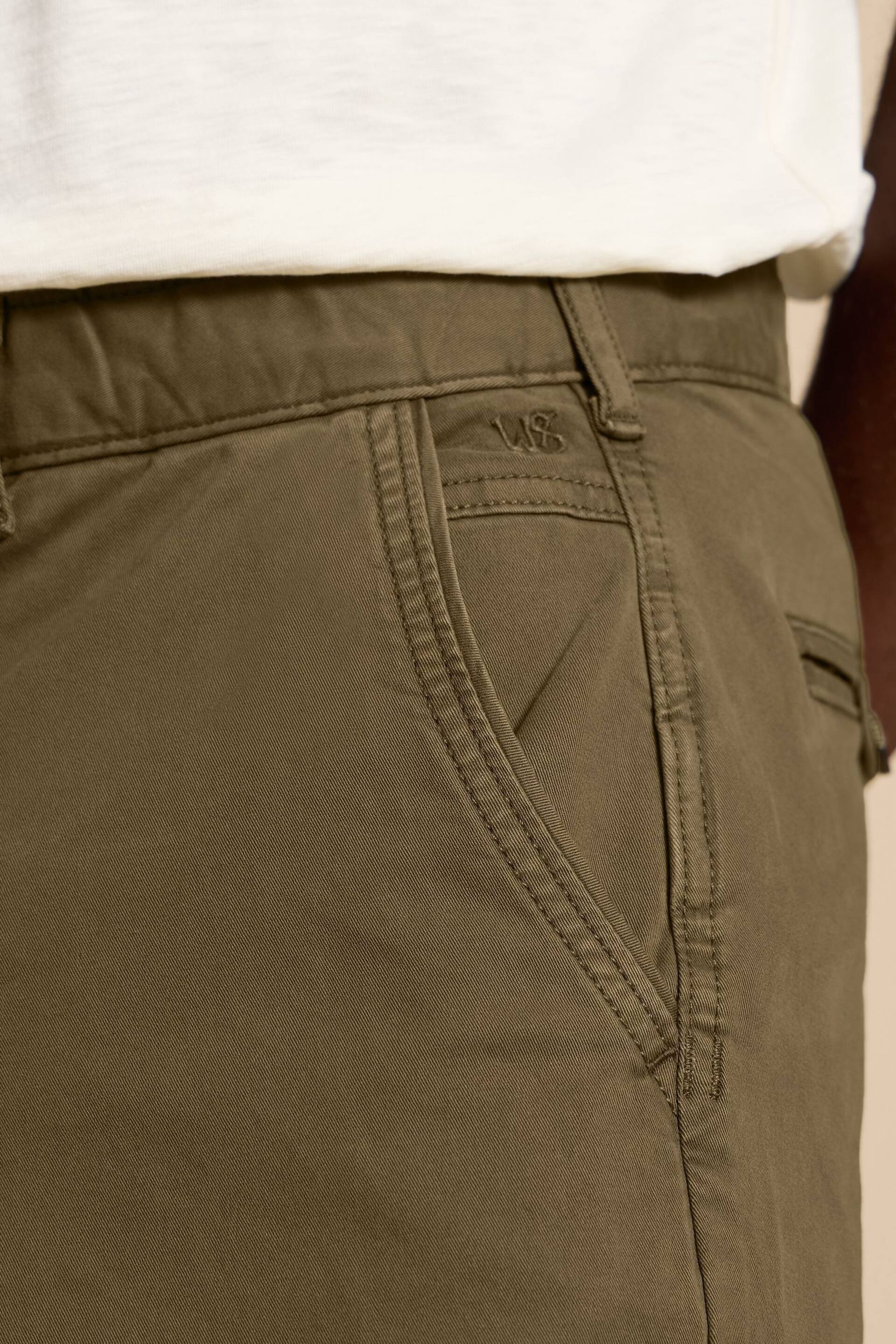 White Stuff Green Sutton Organic Chino Shorts - Image 4 of 7