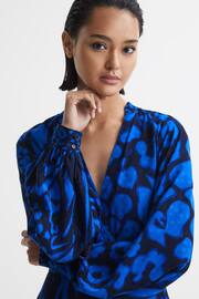 Reiss Blue/Navy Kerri Printed Blouson Sleeve Dress - Image 3 of 5