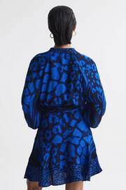 Reiss Blue/Navy Kerri Printed Blouson Sleeve Dress - Image 5 of 5