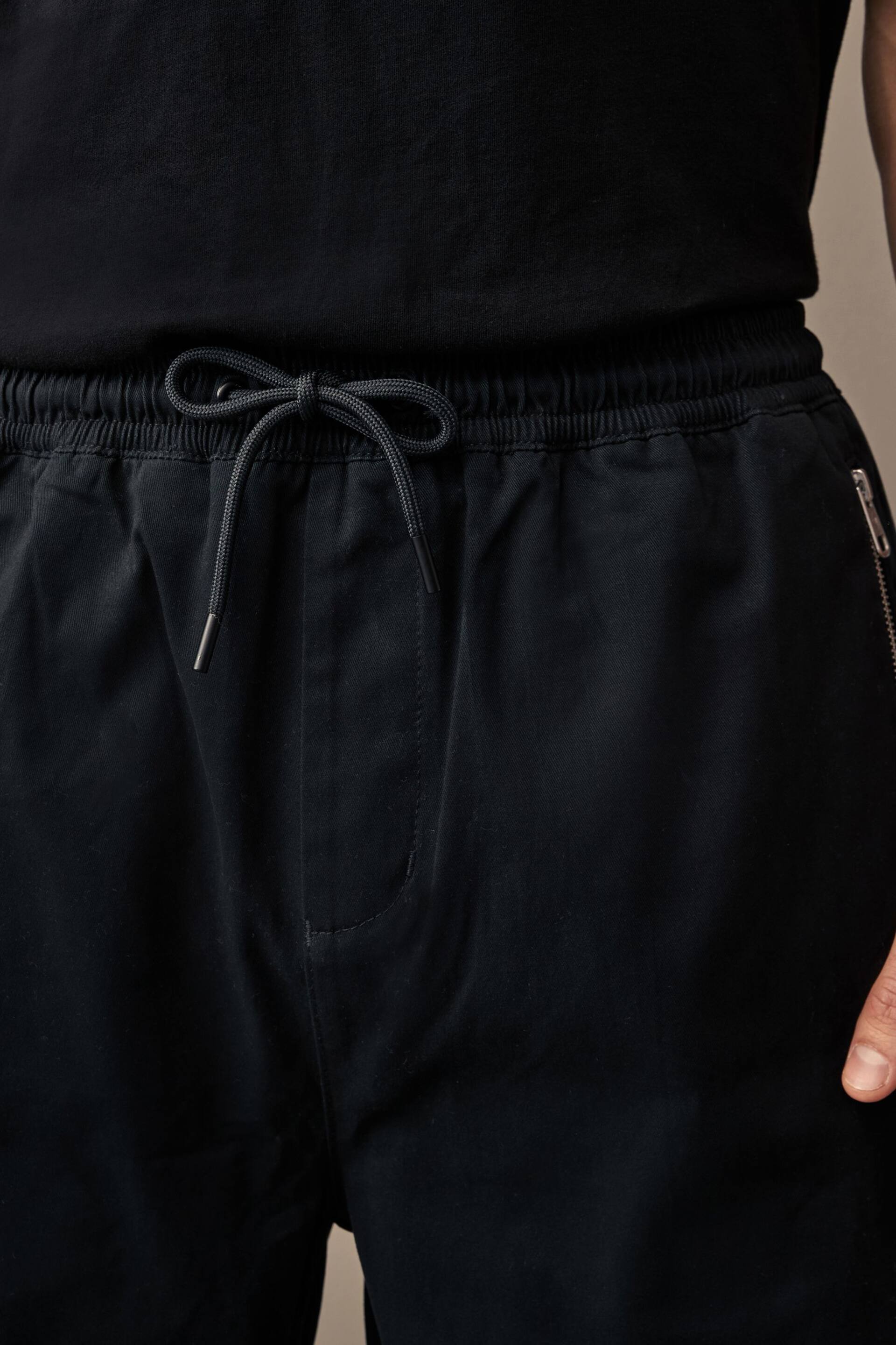 Black Smart Zip Pocket Cargo Shorts - Image 5 of 11