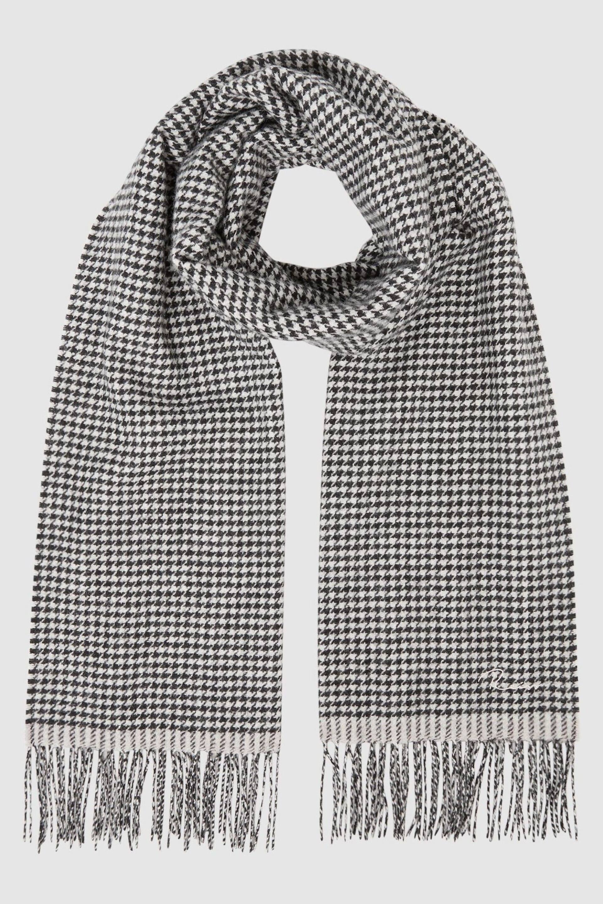 Reiss Black/White Victoria Wool Blend Dogtooth Embroidered Scarf - Image 4 of 5