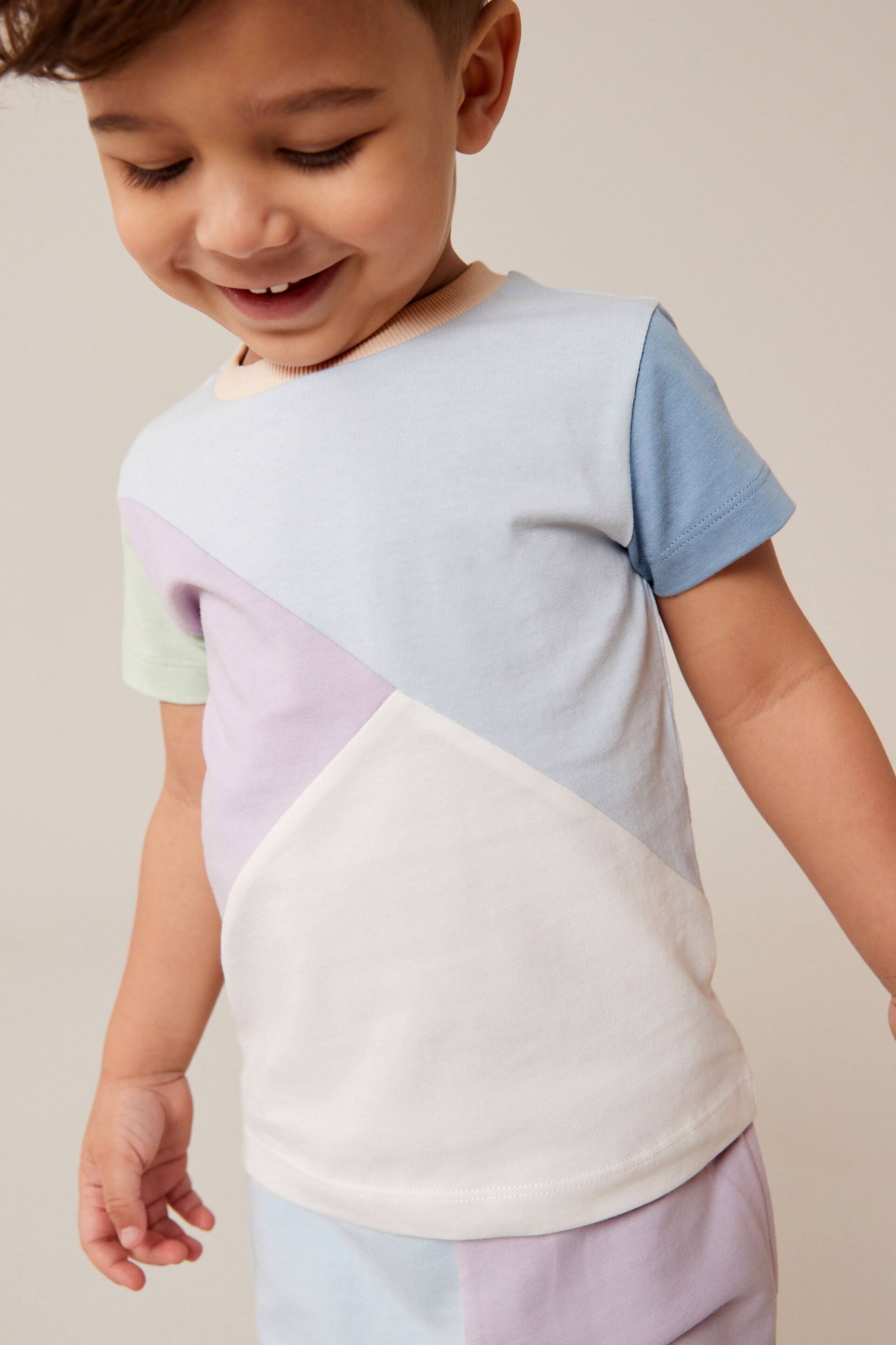 Lilac Purple/Blue Short Sleeve Colourblock T-Shirt and Shorts Set (3mths-7yrs) - Image 4 of 8