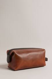 Ted Baker Brown Waxy Leather Washbag - Image 2 of 4
