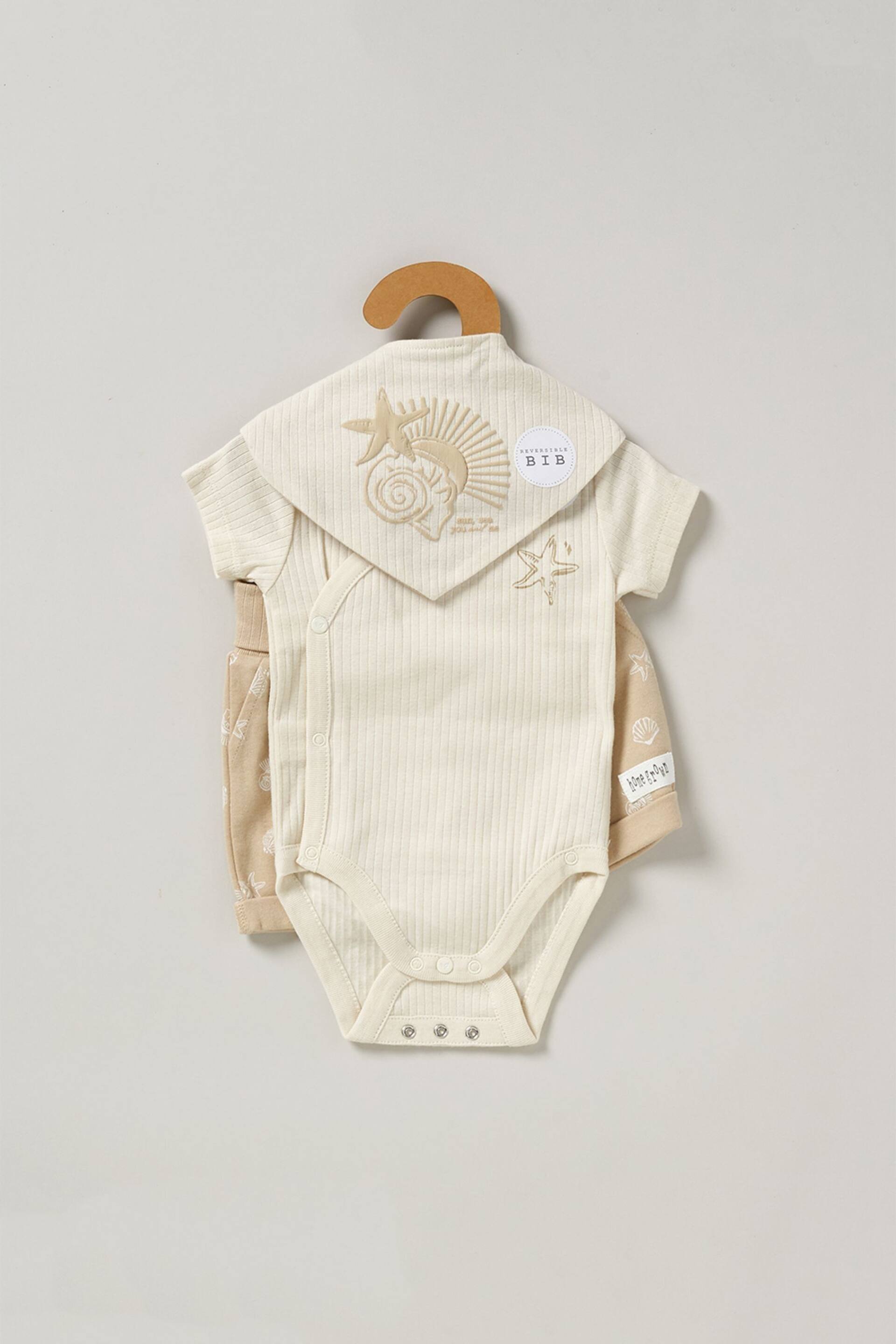 Homegrown Natural 3 Piece Bodysuit Shorts And Reversible Bib Set - Image 2 of 5