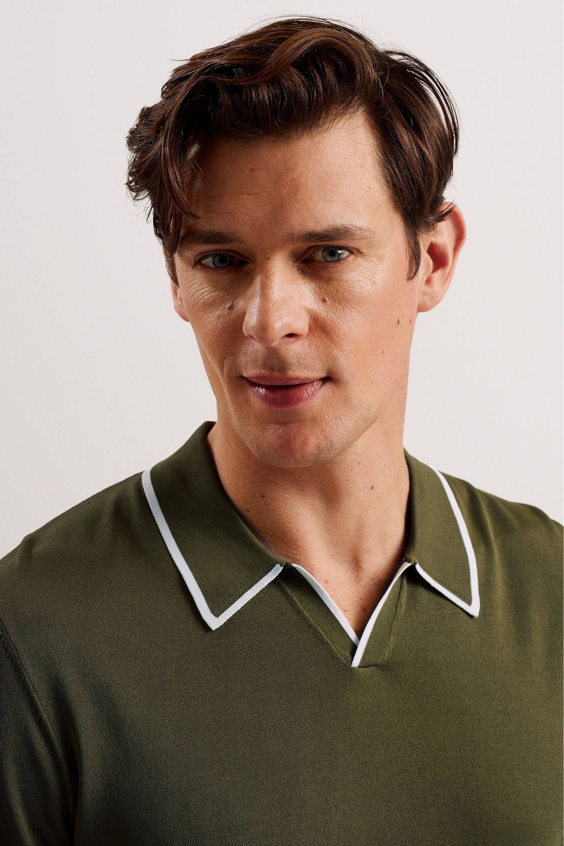 Ted Baker Green Stortfo Short Sleeve Rayon Open Neck Polo Shirt - Image 2 of 6