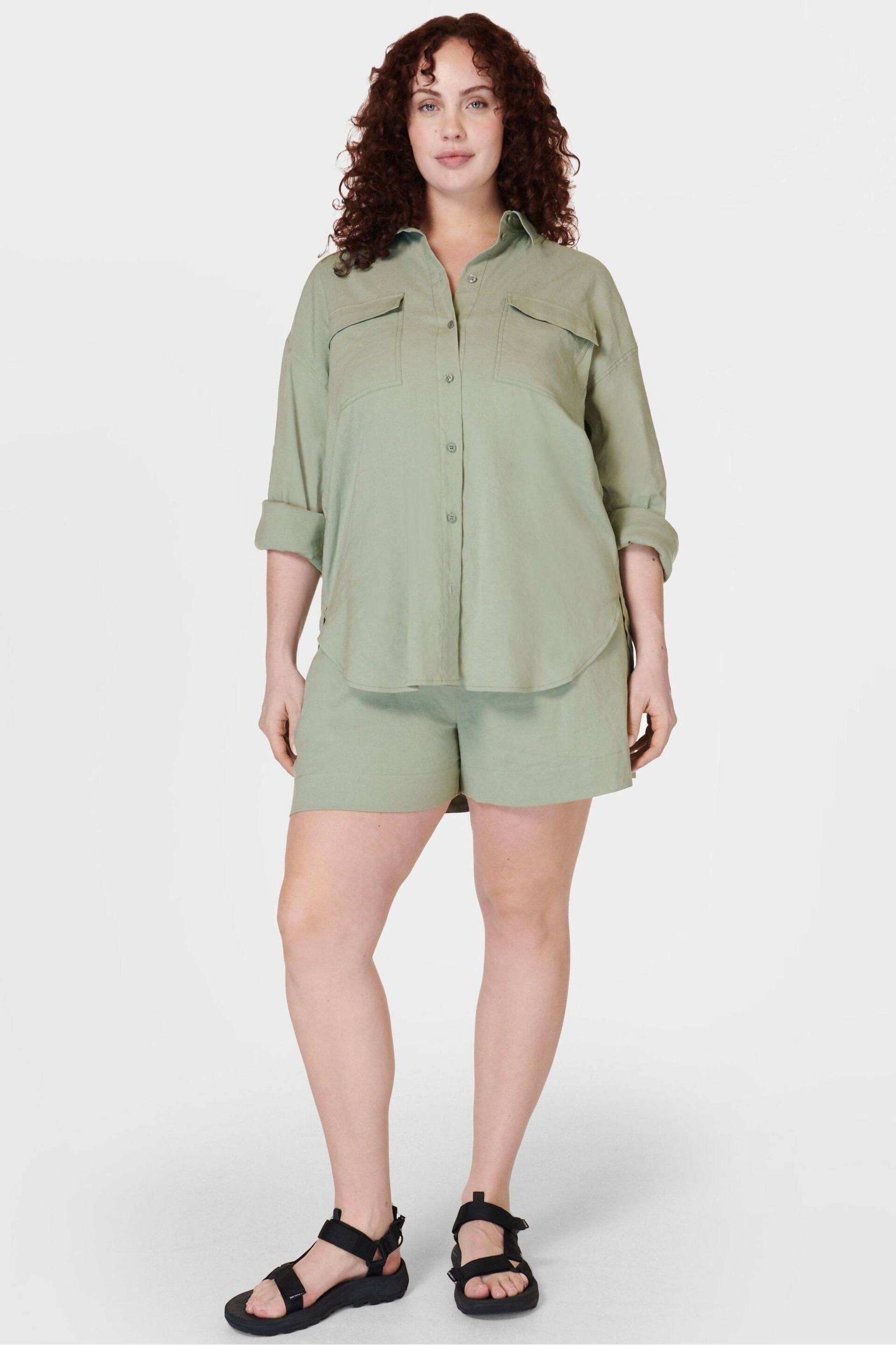 Sweaty Betty Savannah Green Chroem Summer Stretch Linen Utility Shirt - Image 4 of 8