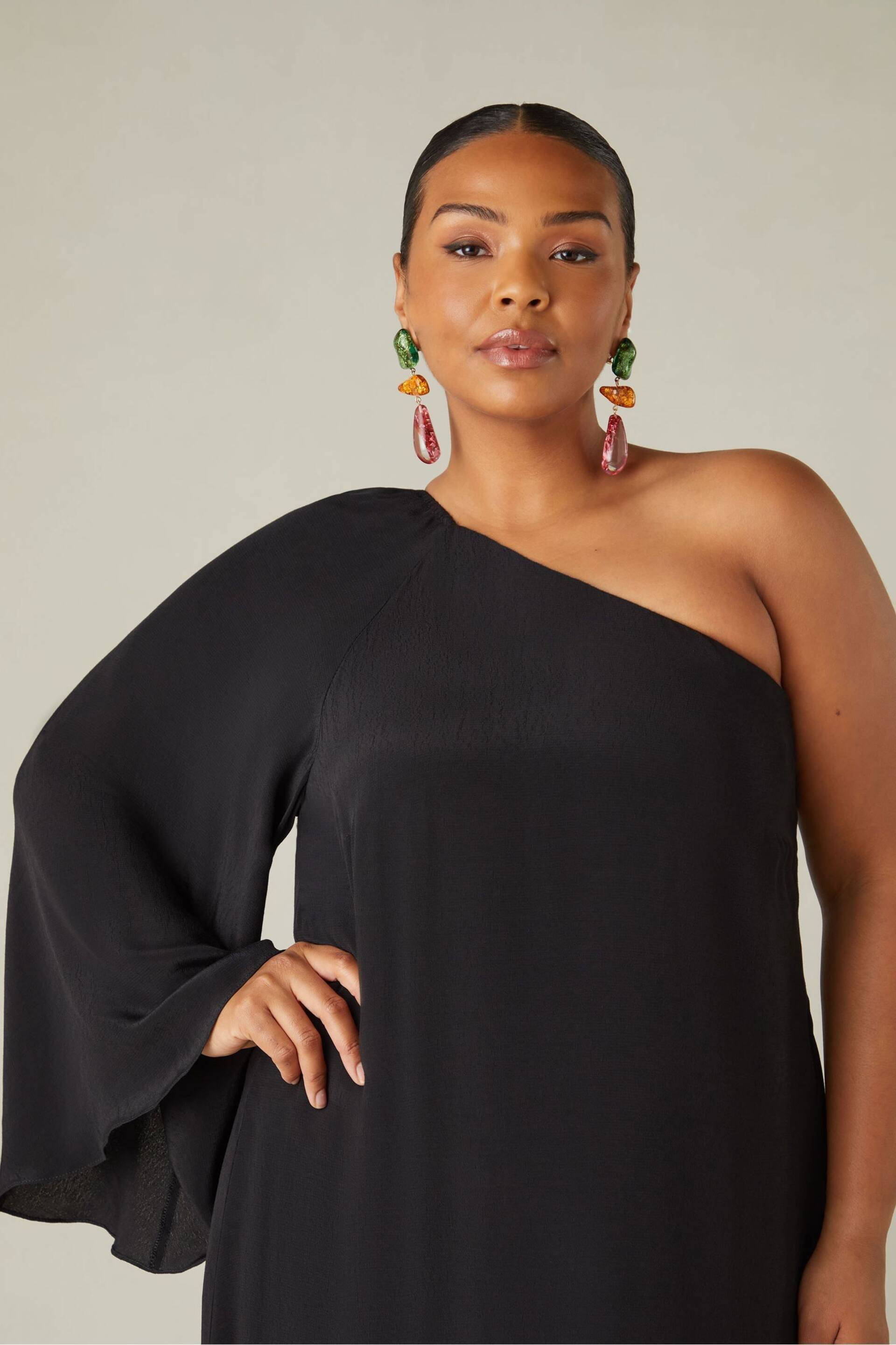 Live Unlimited Curve Black One Shoulder Maxi Dress - Image 5 of 7