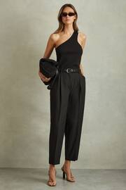 Reiss Black Freja Petite Tapered Belted Trousers - Image 3 of 7