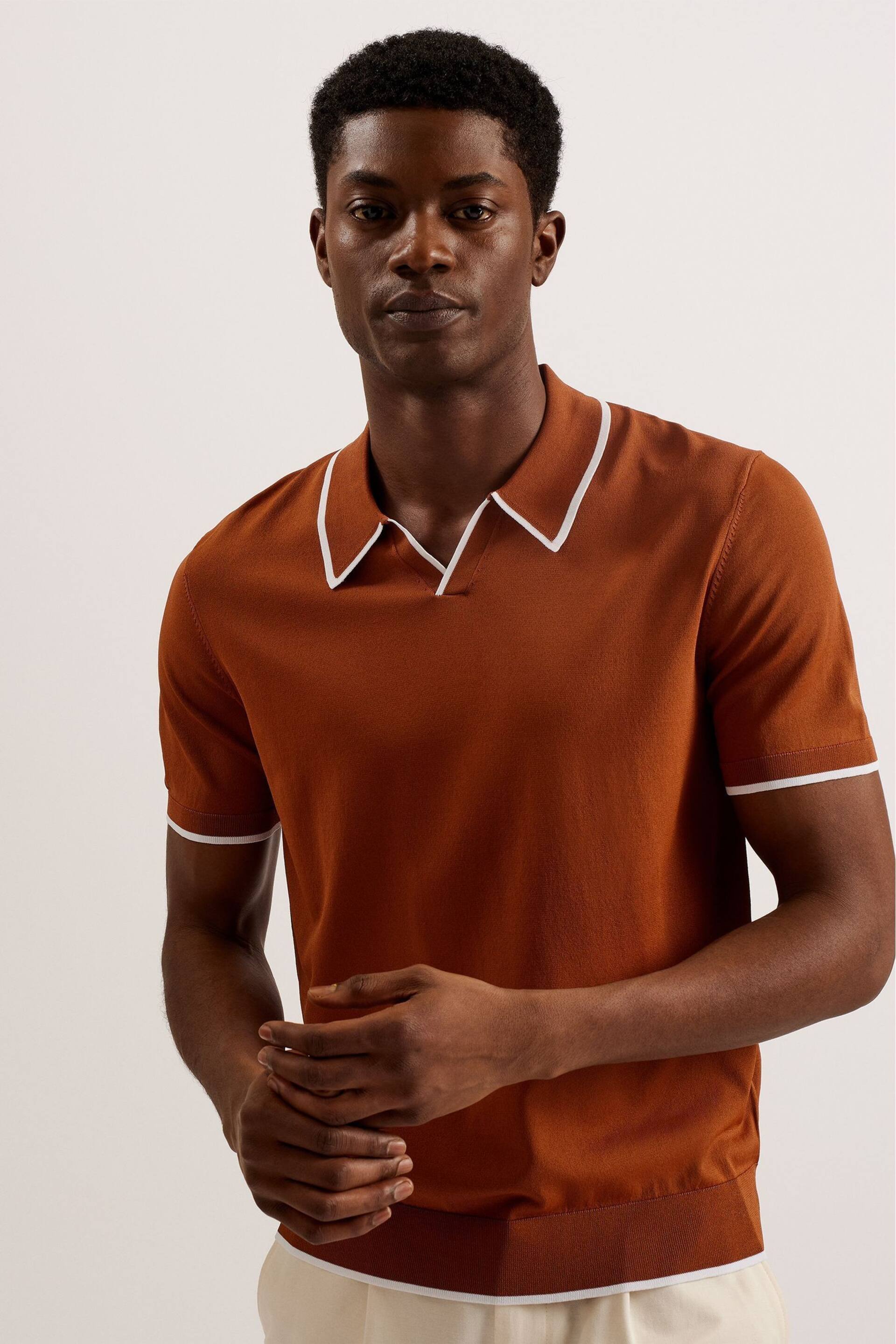 Ted Baker Brown Stortfo Short Sleeve Rayon Open Neck Polo Shirt - Image 3 of 6