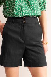 Boden Black Westbourne Linen Shorts - Image 4 of 5