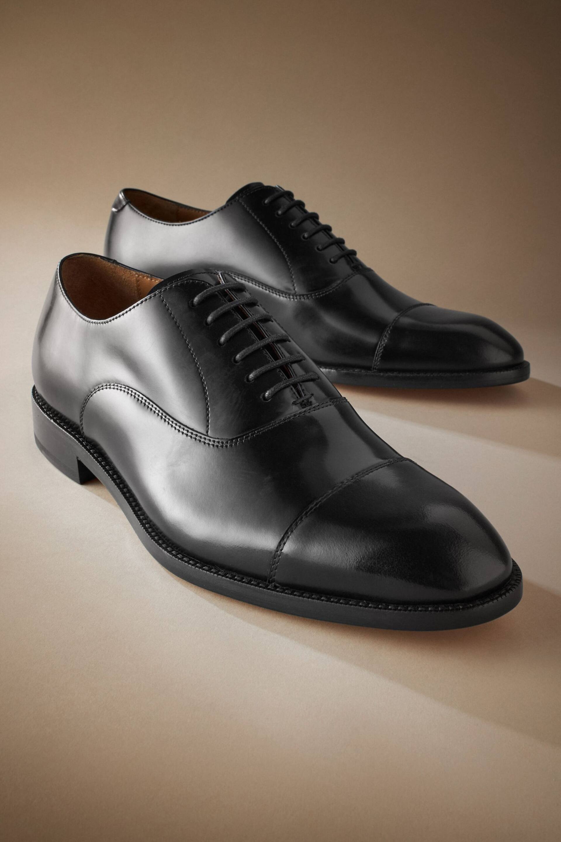 Black Signature Leather Sole Oxford Toe Cap Shoes - Image 5 of 8