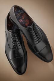 Black Signature Leather Sole Oxford Toe Cap Shoes - Image 6 of 8