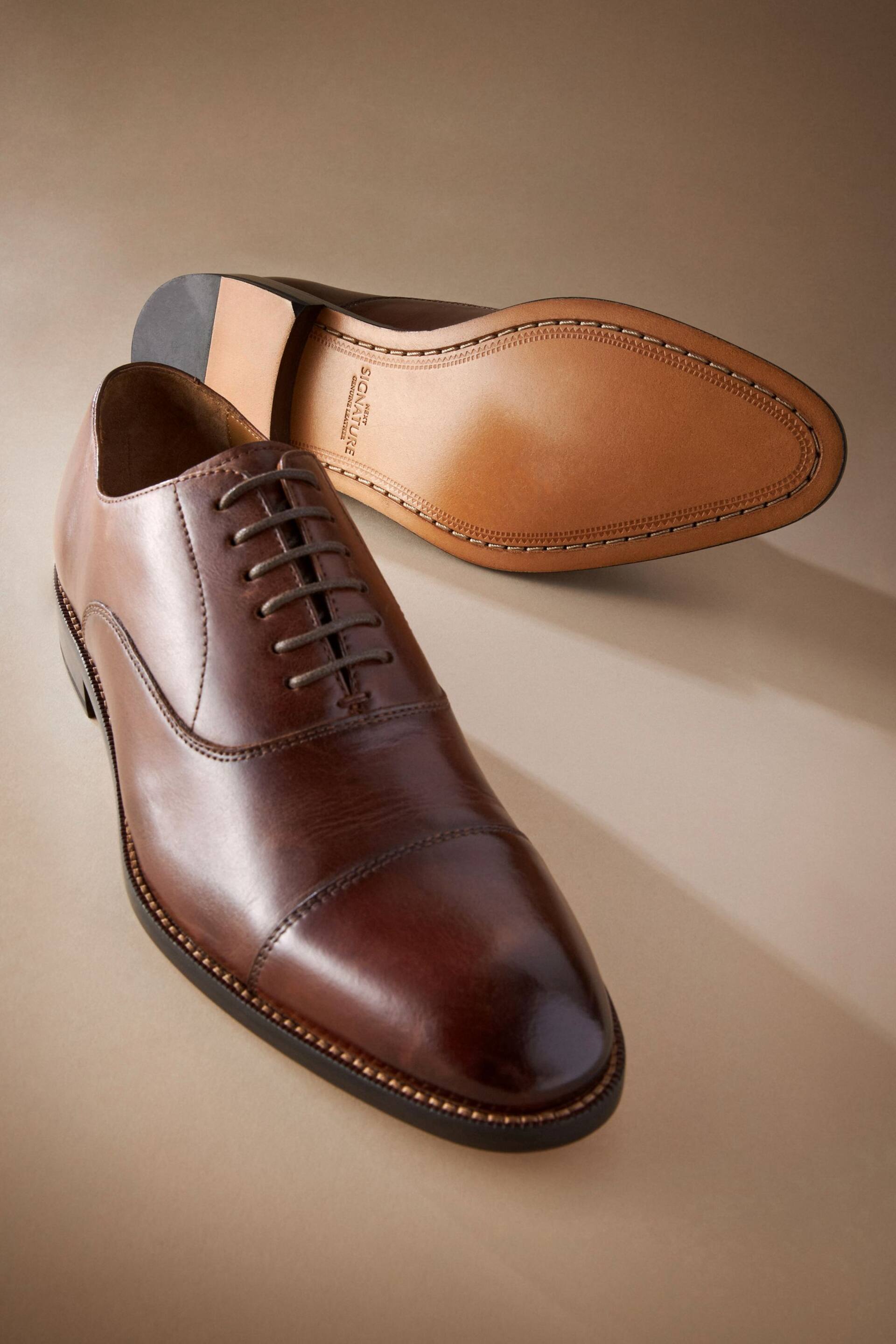 Tan Brown Signature Leather Sole Oxford Toe Cap Shoes - Image 4 of 5