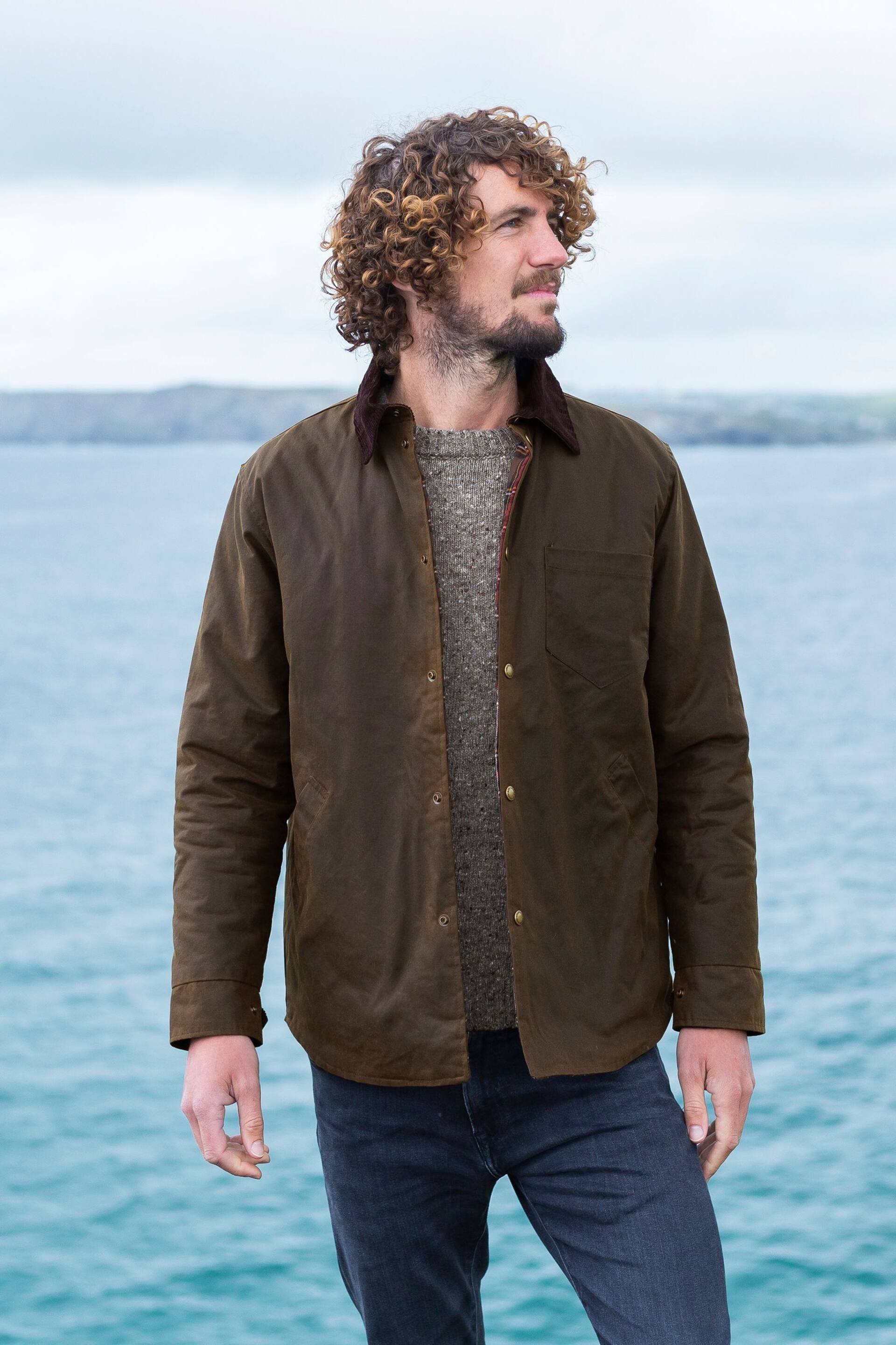 Celtic & Co. Mens Waxed Brown Cotton Overshirt - Image 4 of 9
