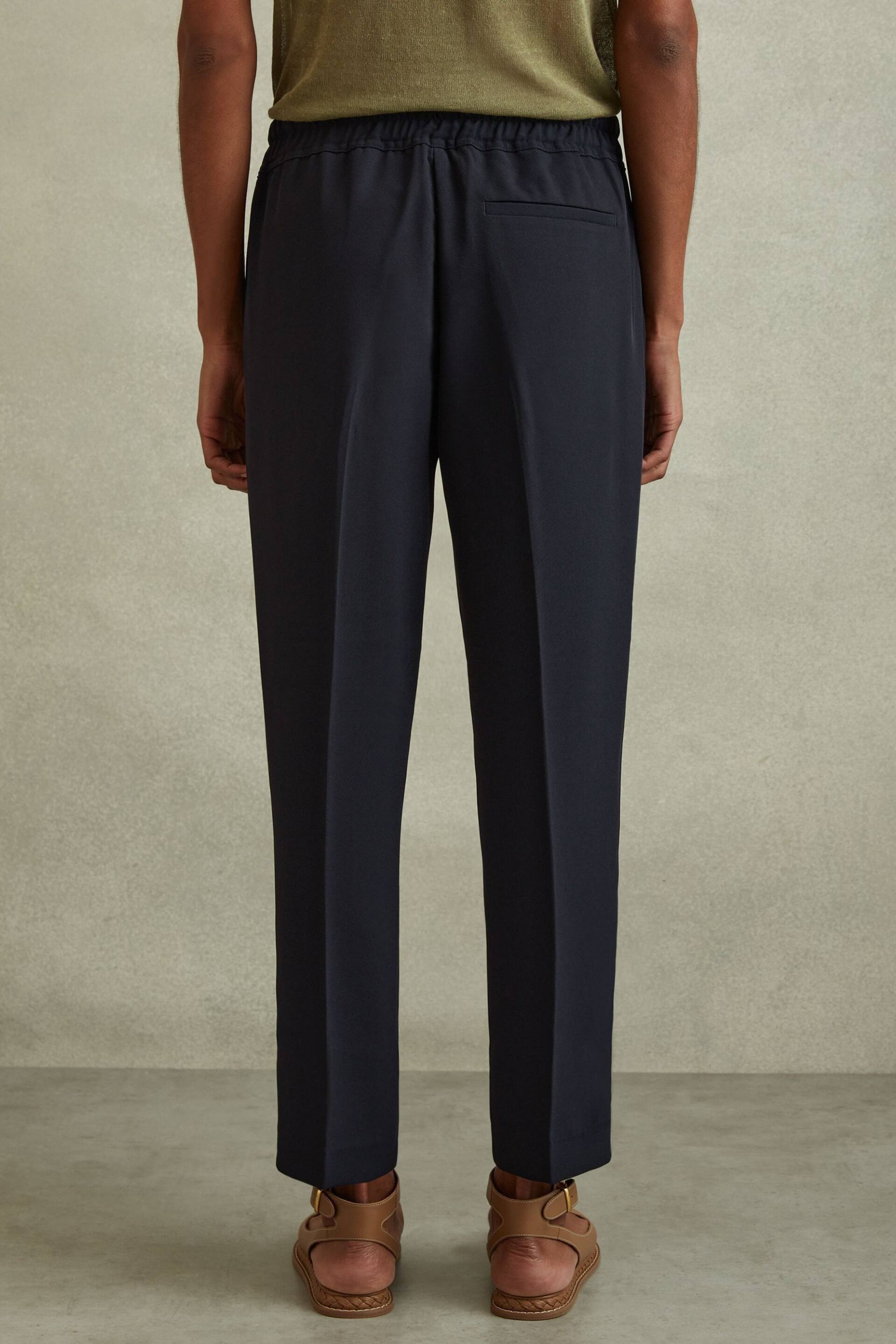 Reiss Navy Hailey Petite Tapered Pull On Trousers - Image 4 of 6
