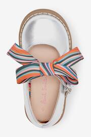 Paul Smith Junior Girls Silver Mary Jane 'Artist Swirl' Bow Shoes - Image 3 of 5
