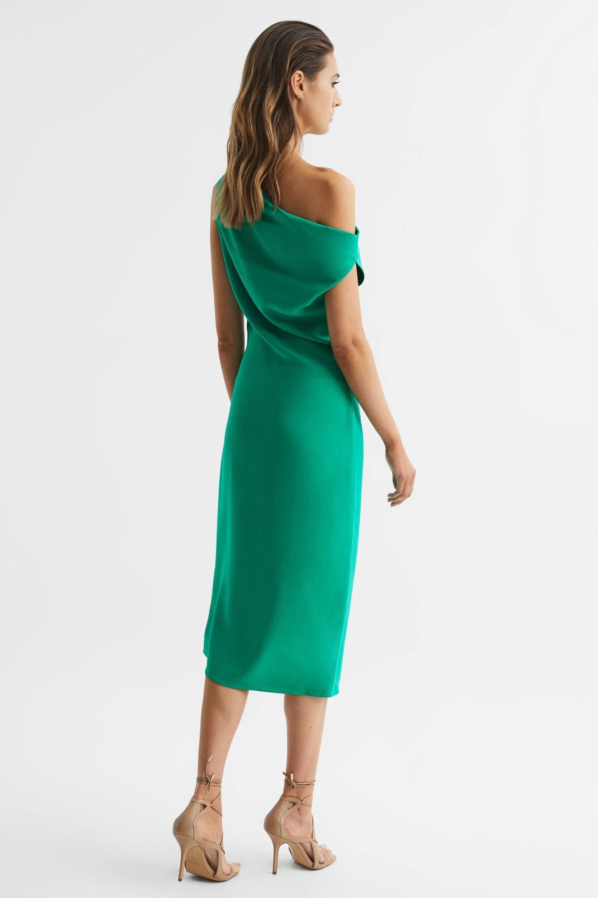 Reiss Green Zaria Off-Shoulder Bodycon Midi Dress - Image 5 of 6